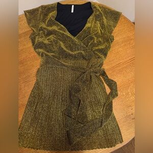 Designer!! Lennie Gold Metallic Mini Dress w/ Pleated Skirt